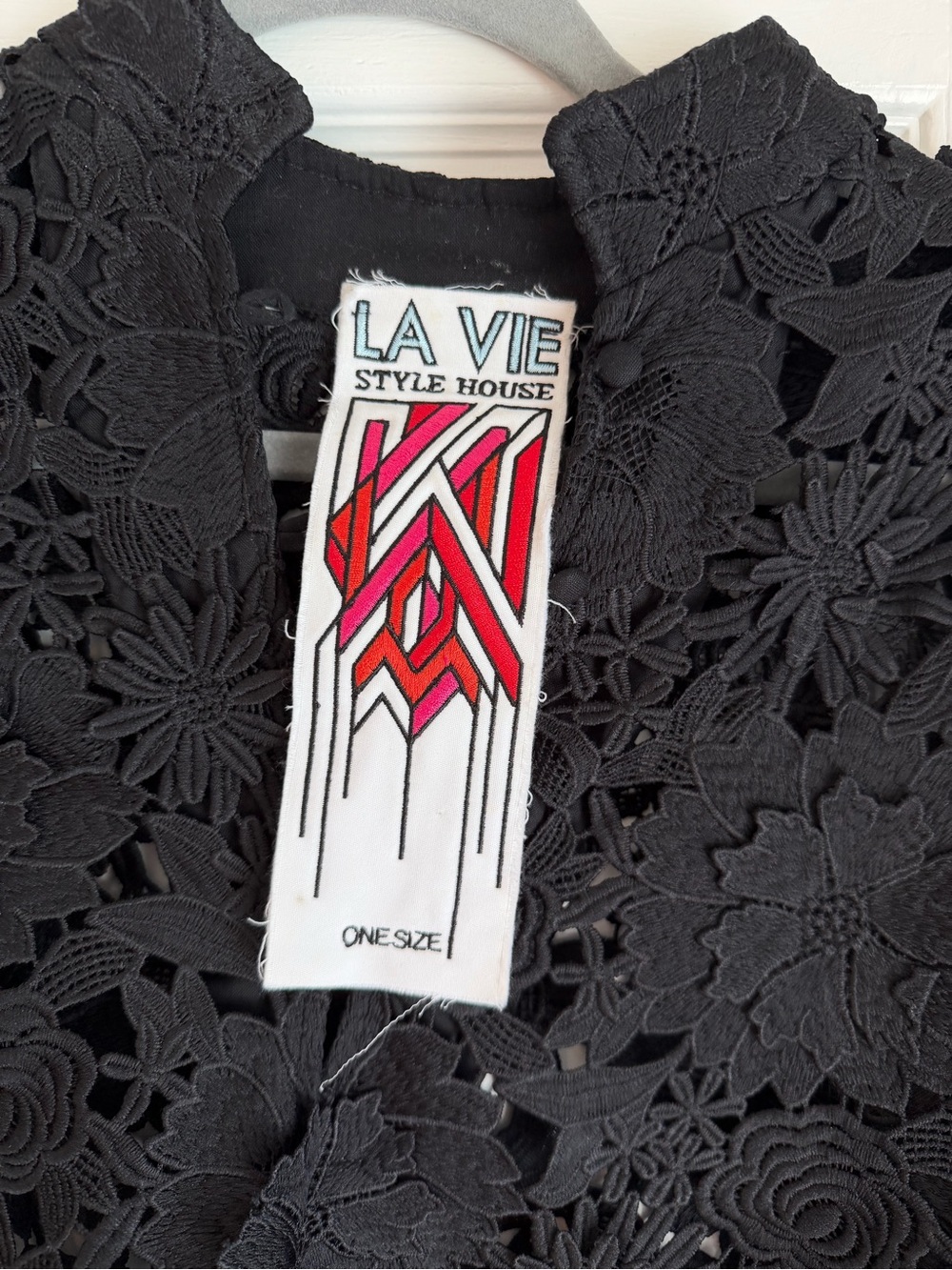 La Vie Style House Black Caftan - Picture 2 of 2